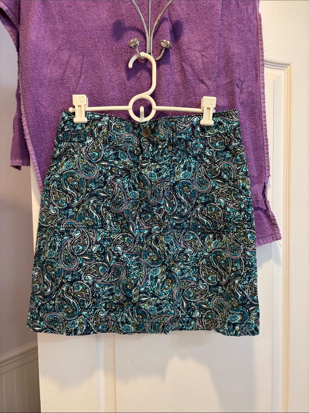 croft & barrow Teal Paisley Skort